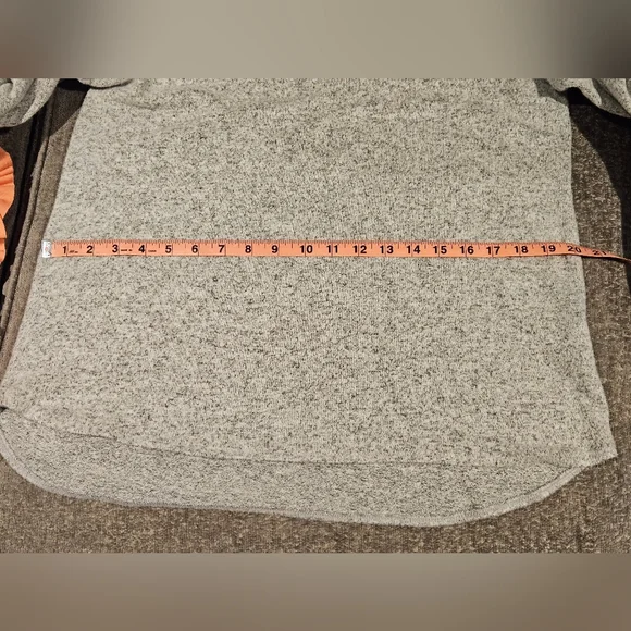 H&M maternity long sleeve  size S - Picture 7 of 11